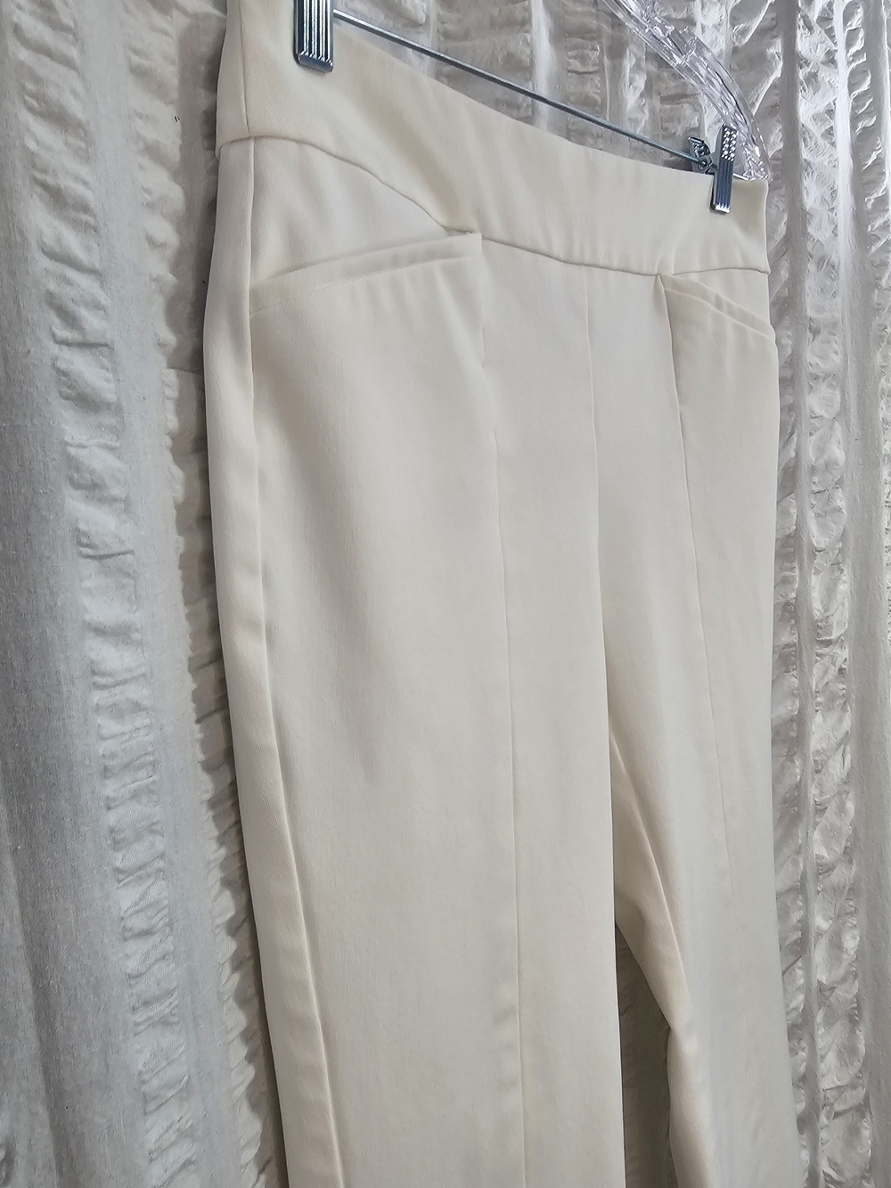 Chico's So Slimming Pull On Cropped Ankle Pants Chico Size 0 / US Size 4 - Picture 7 of 16
